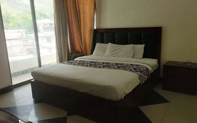Alyan Continental Guest Hous