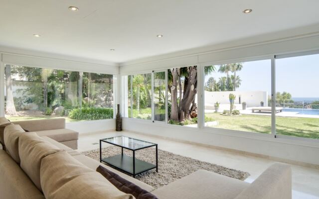 Exclusive 5star sea view villa Elviria