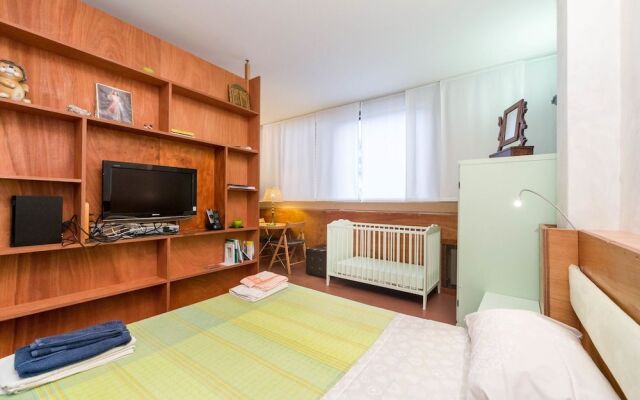 SESTRI MARE 5 AR122 (3 guests)