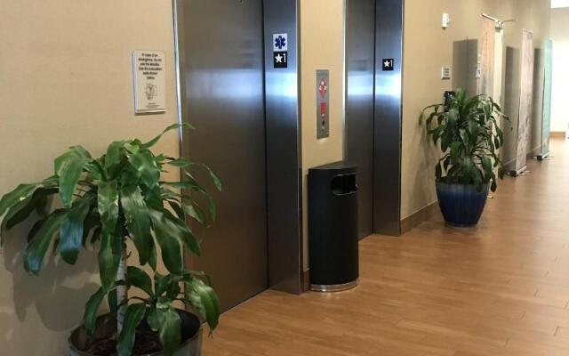 Springhill Suites Wichita Airport