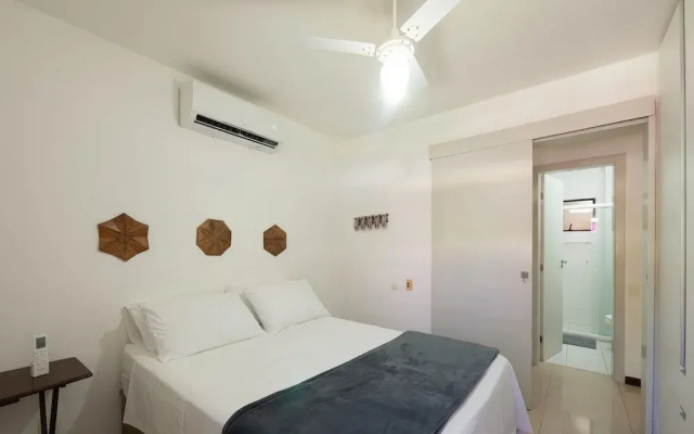 Condominium With Gym and Pool in Guarajuba - Camacari GSH