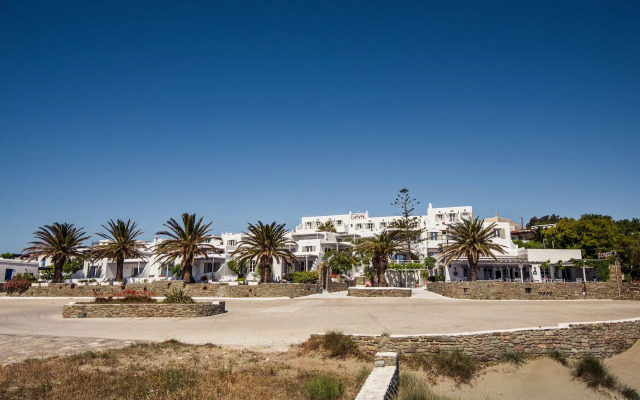 Cavos Bungalows & Studios