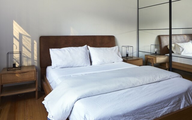 Stylish 1 Bedroom Apt 5 Minutes To Melbourne CBD