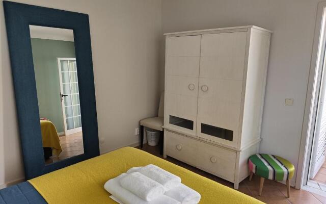 Vagueira Guest House - Hostel