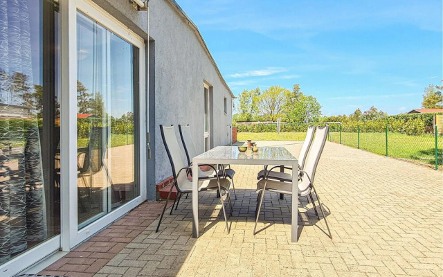 Nice Apartment in Ribnitz-damgarten With Wifi and 1 Bedrooms