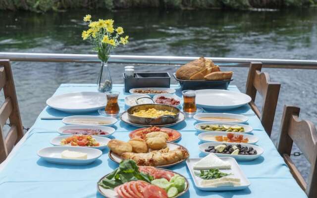 Mandalin Akyaka Hotel