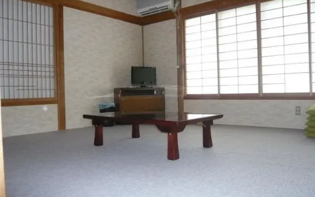 Refre Inn Fukuzawa