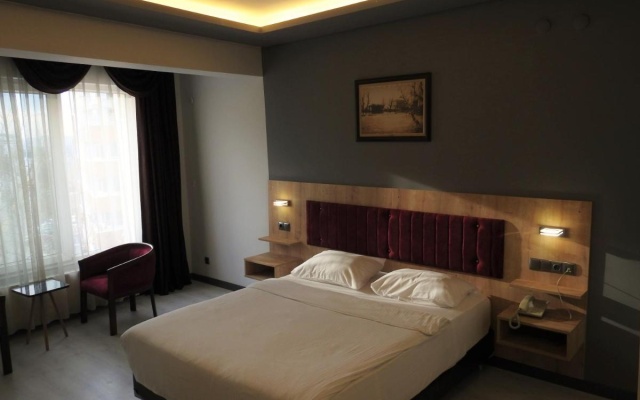 Inn Town Hotel
