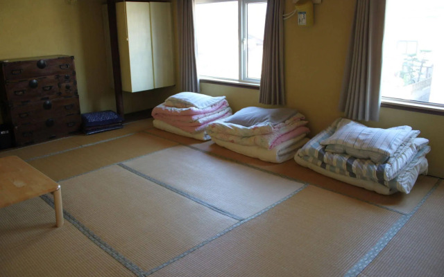 First Track Inn ファースト トラック