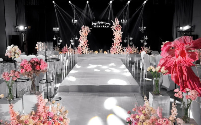 Holiday Inn Zhengzhou Riverside