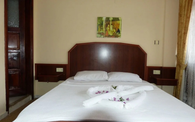 Donmez Hotel