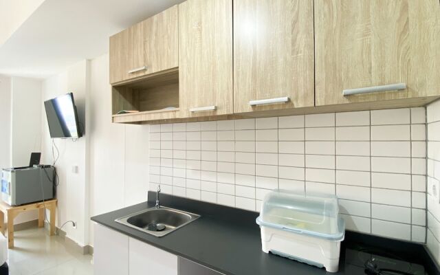 Compact And Comfortable Studio Sayana Bekasi Apartment