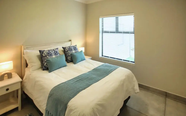 Casa Be Langebaan 6-Sleeper