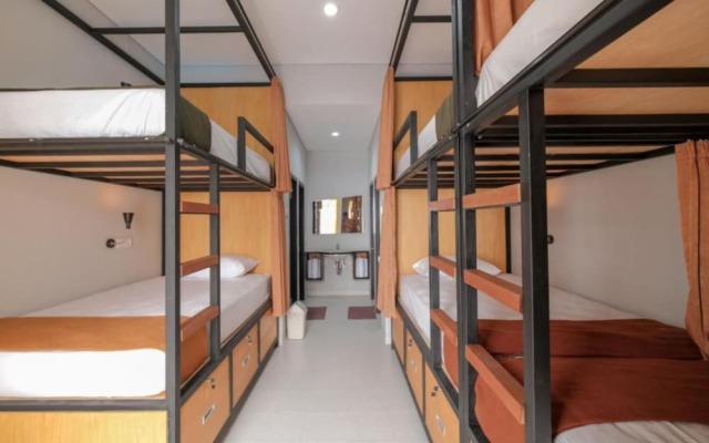 Canggu Castle - Hostel