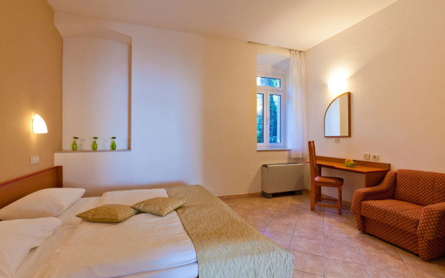 Villa Tamaris - Hotel Resort Dražica