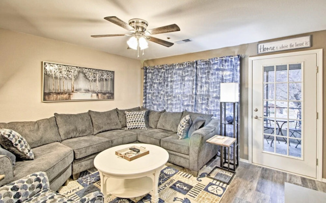 4 Mi to Strip: Cozy Lake-view Retreat in Branson
