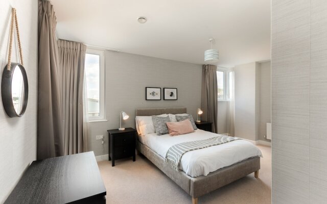 Rethink Living - Luxury Brighton Marina