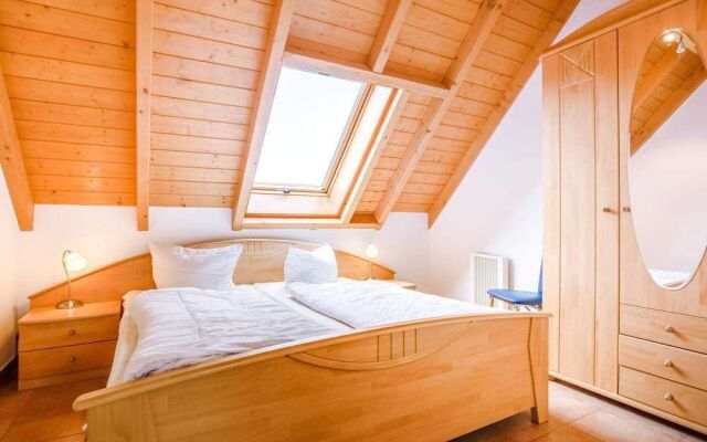 Boutique Apartment in Beckerwitz With Balcony