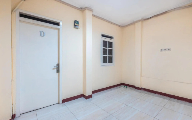 Aquina House By OYO Rooms