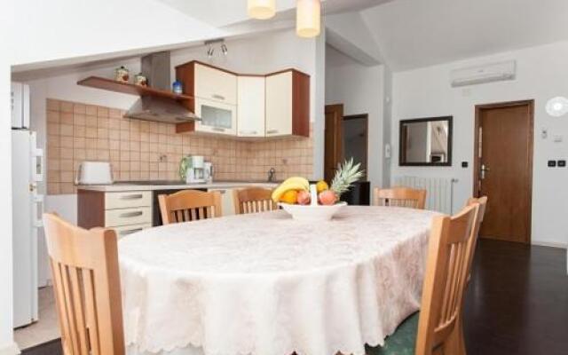 Apartments Slavica 562