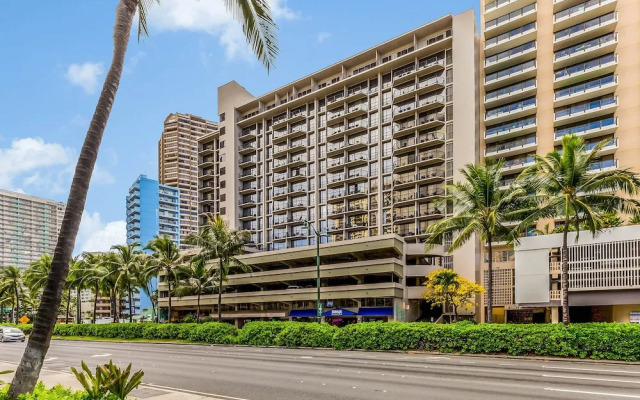 Palms at Waikiki (PW01)
