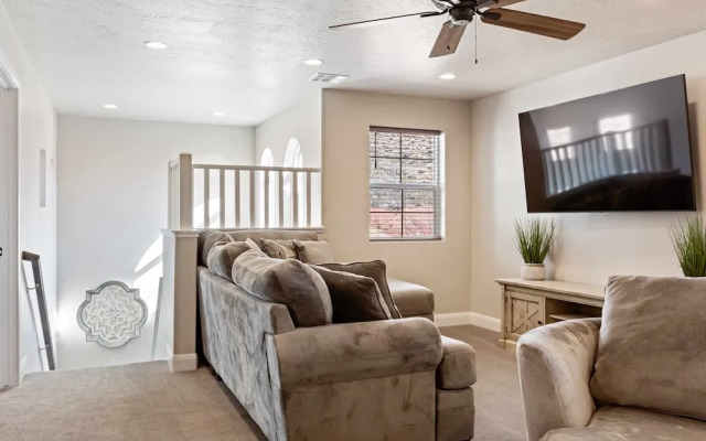 Escondido Cove by RedAwning