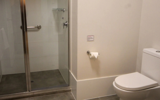 Seafield Tower Glenelg Apartment no 4