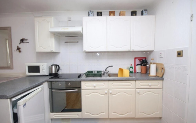 42A Medmerry Park 2 Bedroom Chalet