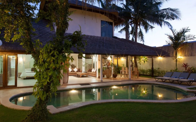 Simona Villa - Simona