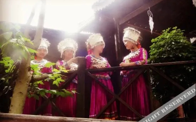 Qian Hall Poetic Flavour Dwelling