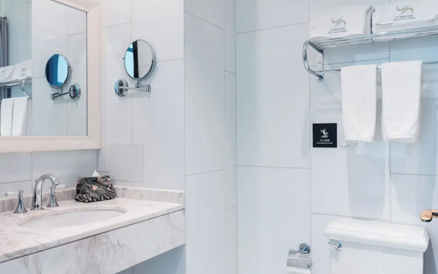 Gracie Art Hotel 798