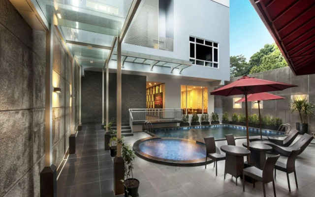 Permata Hotel