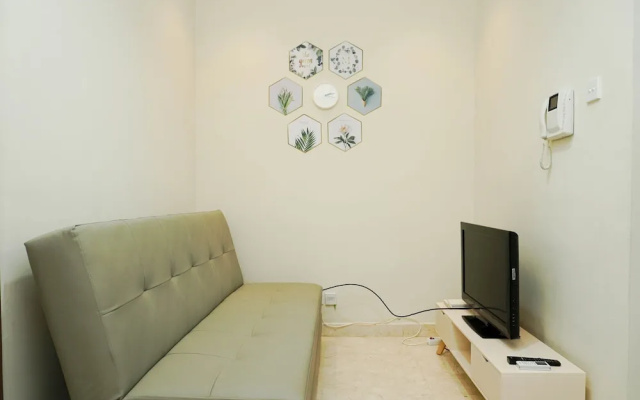 Minimalist and Relaxing 1BR Apartment at Puri Orchard – Guest Rooms – Jakarta