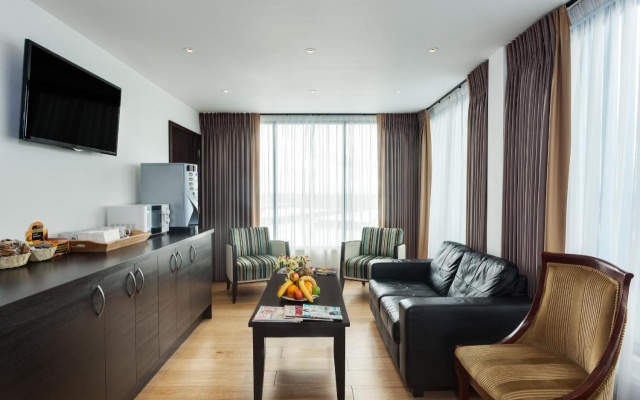 Park Grand Heathrow
