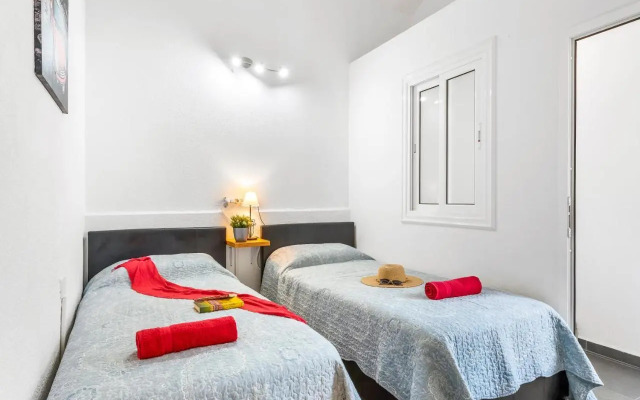 Panoramic 2 Bed Penthouse