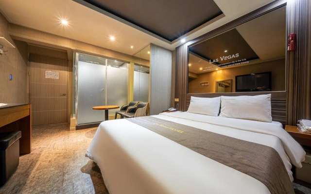 Bundang Siwol Hotel