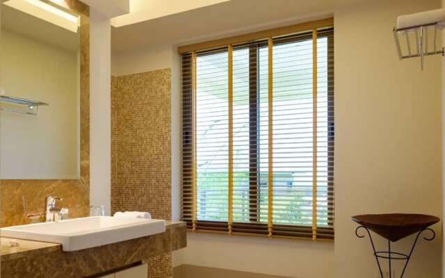 Hilltop Wow 4br Seaview Pool Villa at Naithon Beach