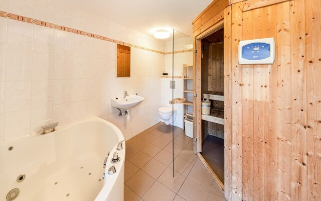 Modern Cottage in Rochefort with Private Garden