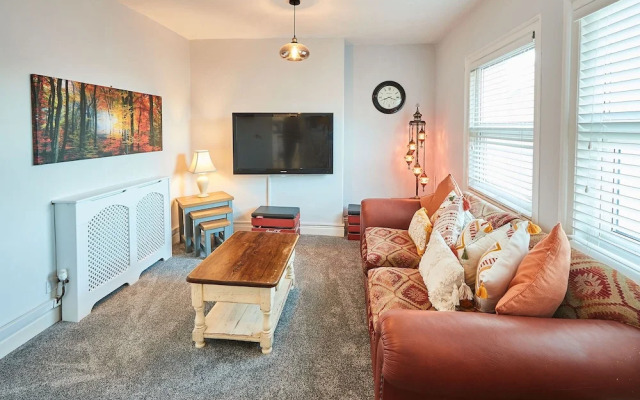 Host Stay Seas The Day