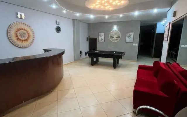 Brew Hotel