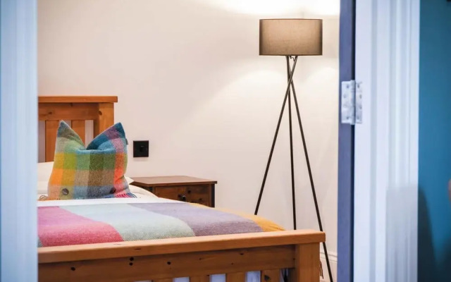The Shed - 1 Bedroom - Cosheston