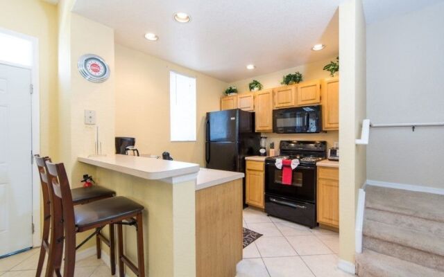 Apartment & Town Homes Close to Disney