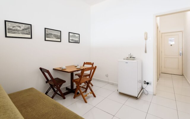 Omar do Rio - Apartamento A1202