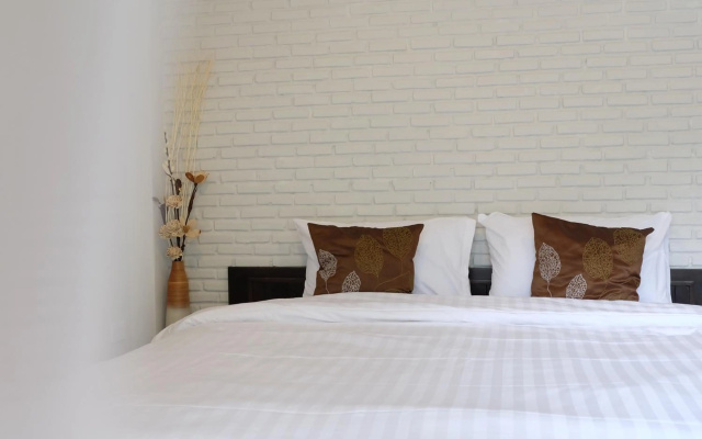 Kittawan Home&Gallery – Guest Rooms – Chiang Mai
