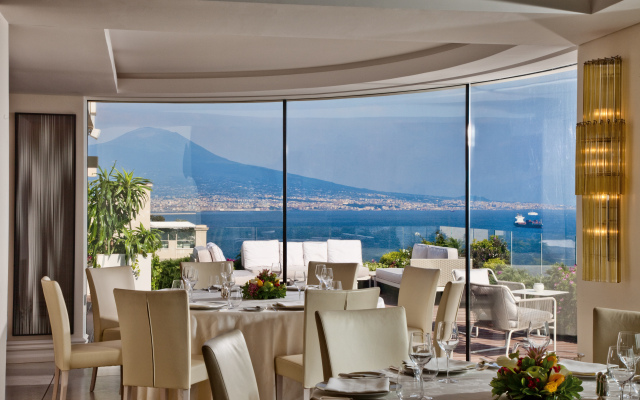 Grand Hotel Vesuvio