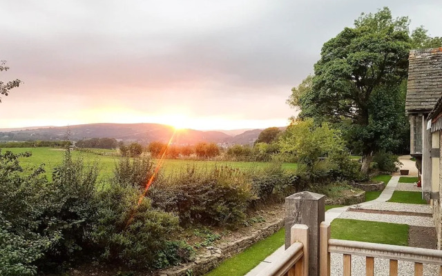 The Threshing Barn at Penrhos Court