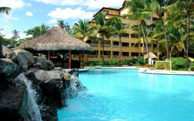 Coral Costa Caribe Beach Resort - All Inclusive