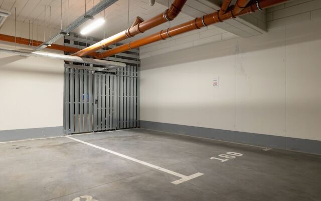Lokum Salsa Apartment Cracow by Renters