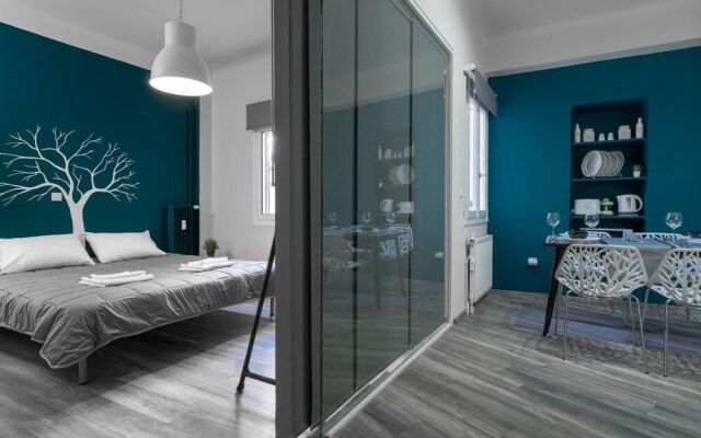 Modern Apartment In The Heart Of Plaka