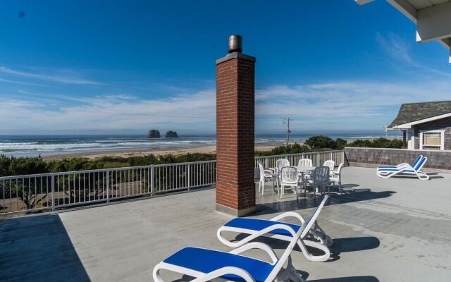 The Strand at Twin Rocks